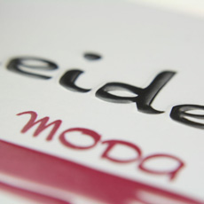 kartonetiketten mit quelllack relieflack klein